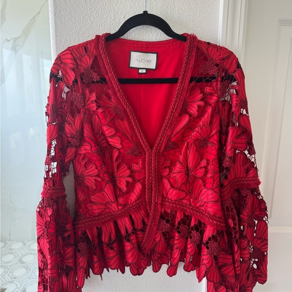 Alexis Scarlet Floral Lace Blouse Small - Picture 1 of 4
